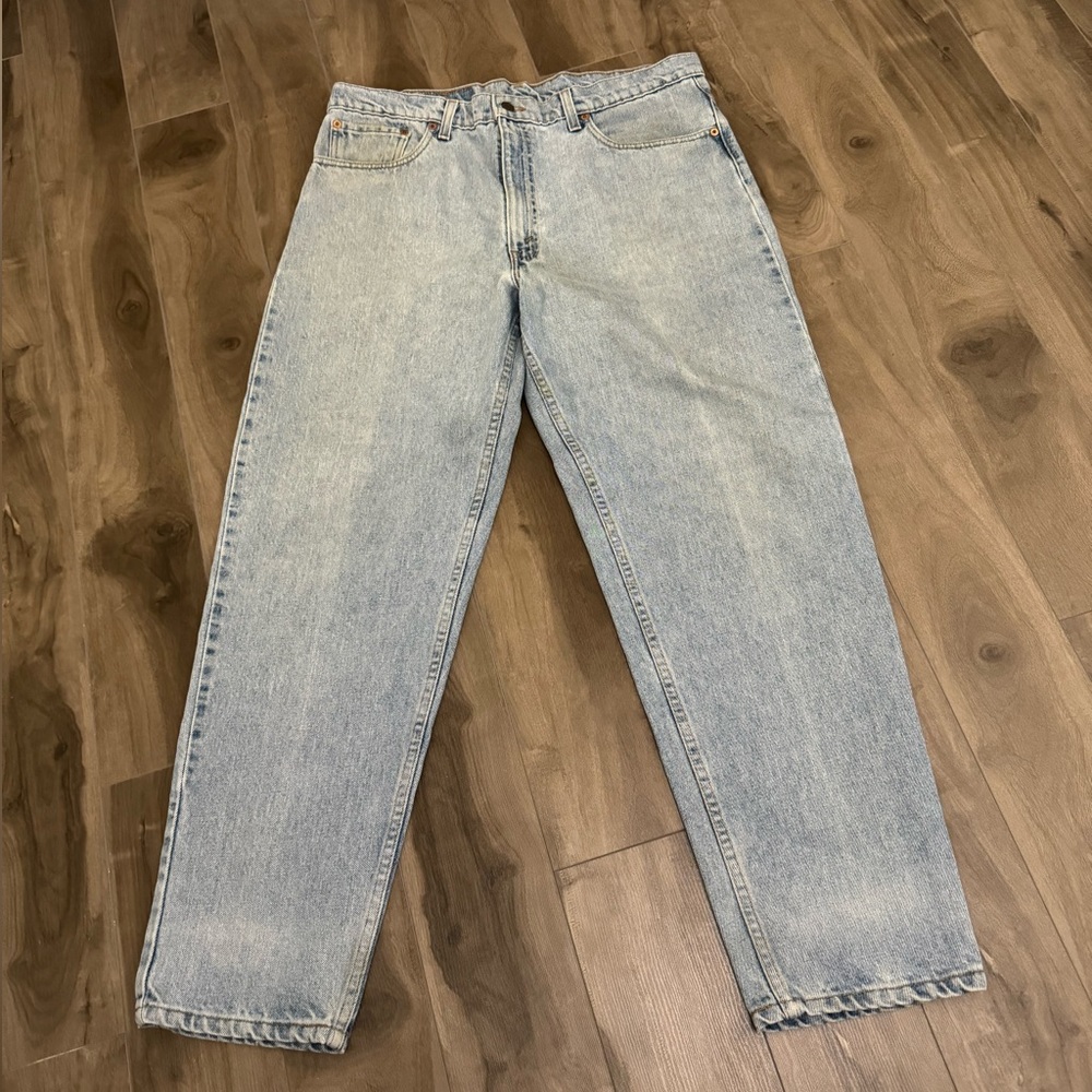 Vintage Levi’s 550 jeans
